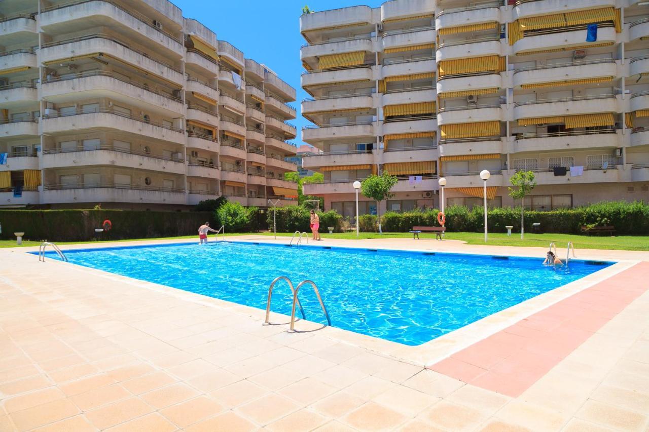 Uhc Rhin-Danubio Apartments ซาลอว์ ภายนอก รูปภาพ