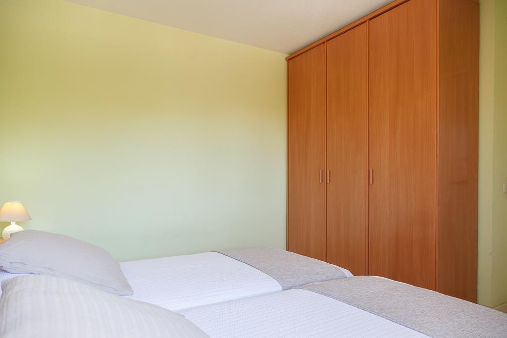 Uhc Rhin-Danubio Apartments ซาลอว์ ภายนอก รูปภาพ